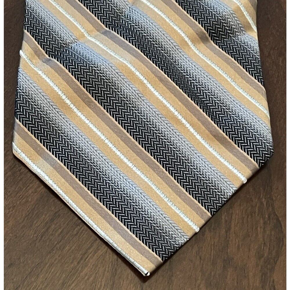 Siena Collezione Gray Black Hand Made 100% Silk Men’s Neck Tie Made In China